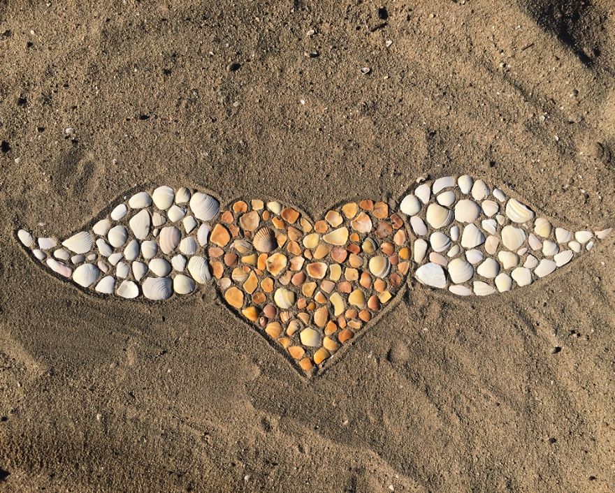 I Make Temporary Mosaic Beach Art (Part 3)