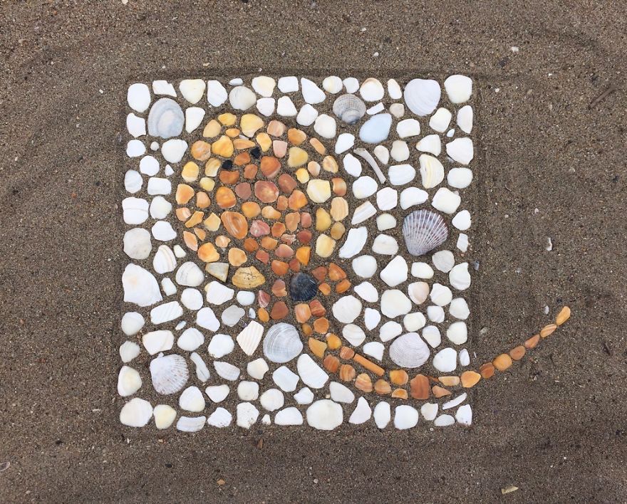 I Make Temporary Mosaic Beach Art (Part 3) I Make Temporary Mosaic Beach Art (Part 3)