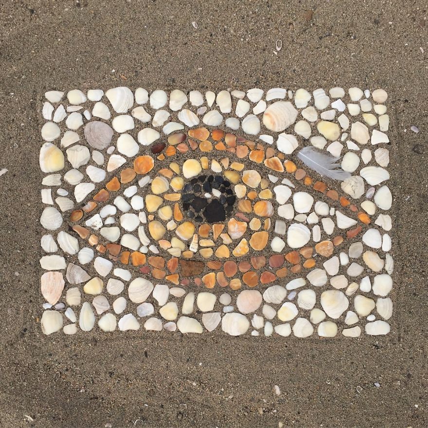 I Make Temporary Mosaic Beach Art (Part 3)