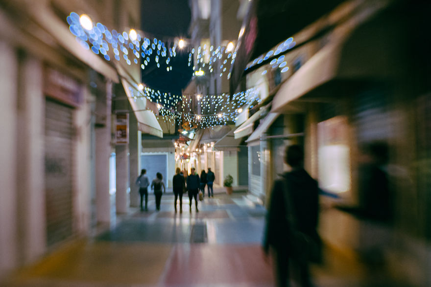 Using Plastic Lens, I Captured How December Nights Feel In Athens, Greece Using Plastic Lens, I Captured How December Nights Feel In Athens, Greece