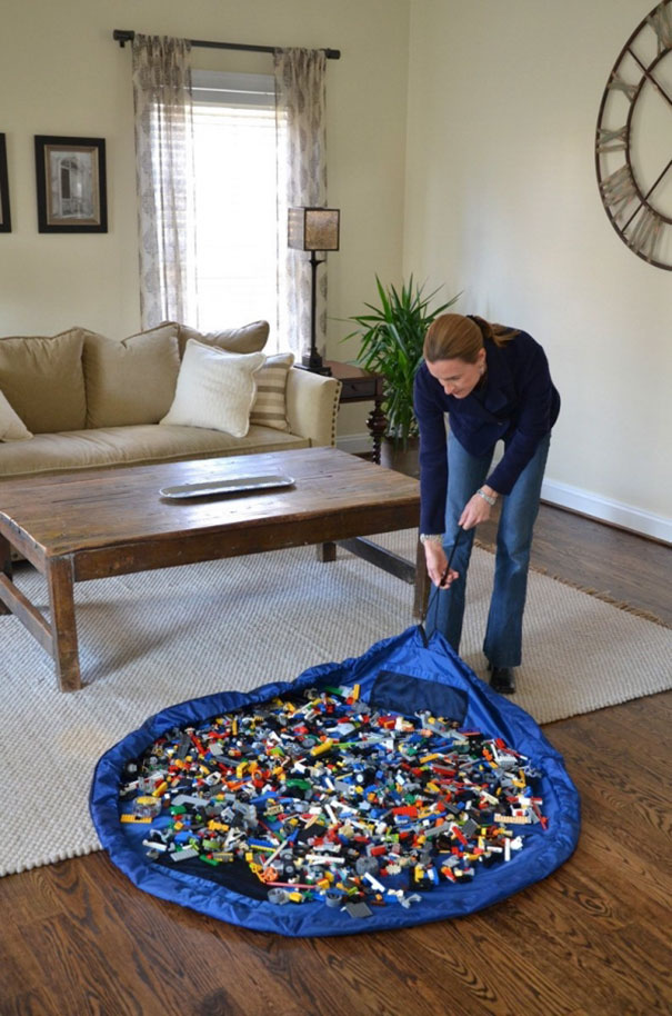 Avoid The Torture That Is Stepping On A Lego In The Middle Of The Night By Using This Playmat