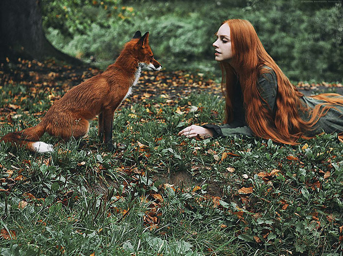 Fairytale Portraits Of Redheads With A Red Fox By Uzbek Photographer Fairytale Portraits Of Redheads With A Red Fox By Uzbek Photographer