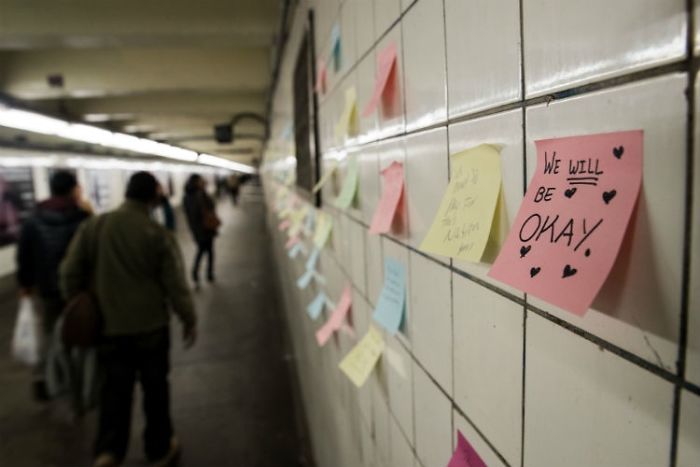 After Elections, Strangers Left Messages On New York's Subway Walls To Remind Us All That We Will Be Okay After Elections, Strangers Left Messages On New York's Subway Walls To Remind Us All That We Will Be Okay