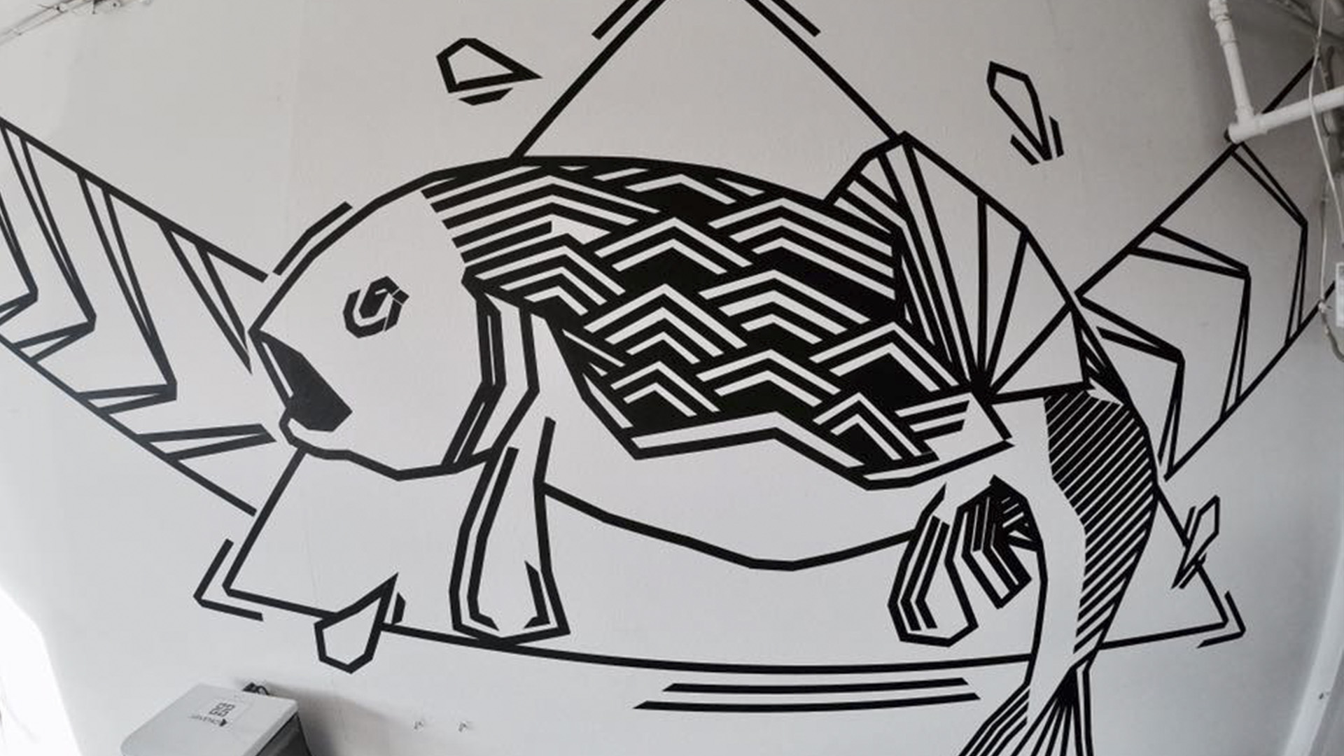 I Couldn't Paint On My Rented Apartment's Walls, So I 'Washi-Taped' Them Instead