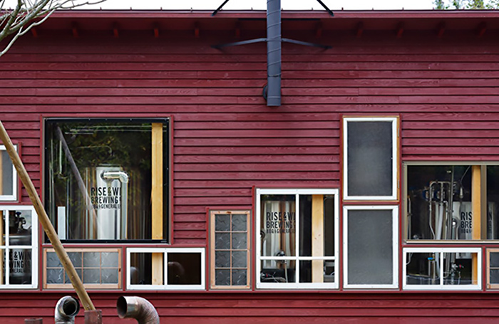 zero-waste-bar-recycling-kamikatz-public-house-japan-4 zero-waste-bar-recycling-kamikatz-public-house-japan-4