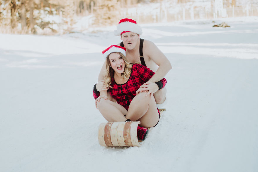 Single Man Finds True Love Through Funny Christmas Card Single Man Finds True Love Through Funny Christmas Card