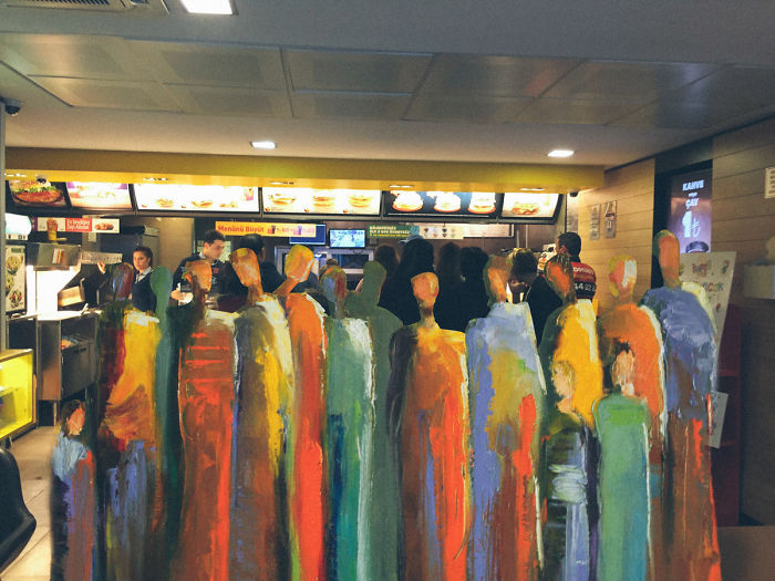 I Make Classical Paintings Travel Through City