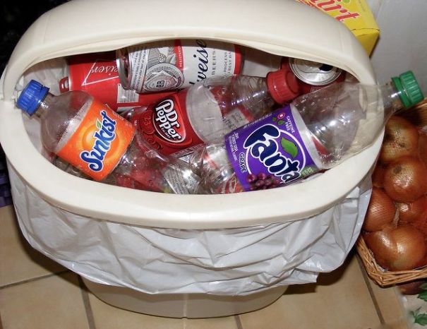 From The Recycle Bin To The Christmas Tree...