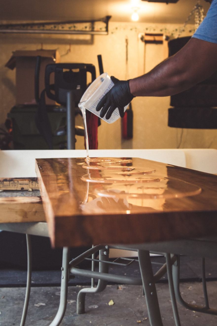 I Turned A 1907 Upright Piano Into A Luxurious Desk I Turned A 1907 Upright Piano Into A Luxurious Desk