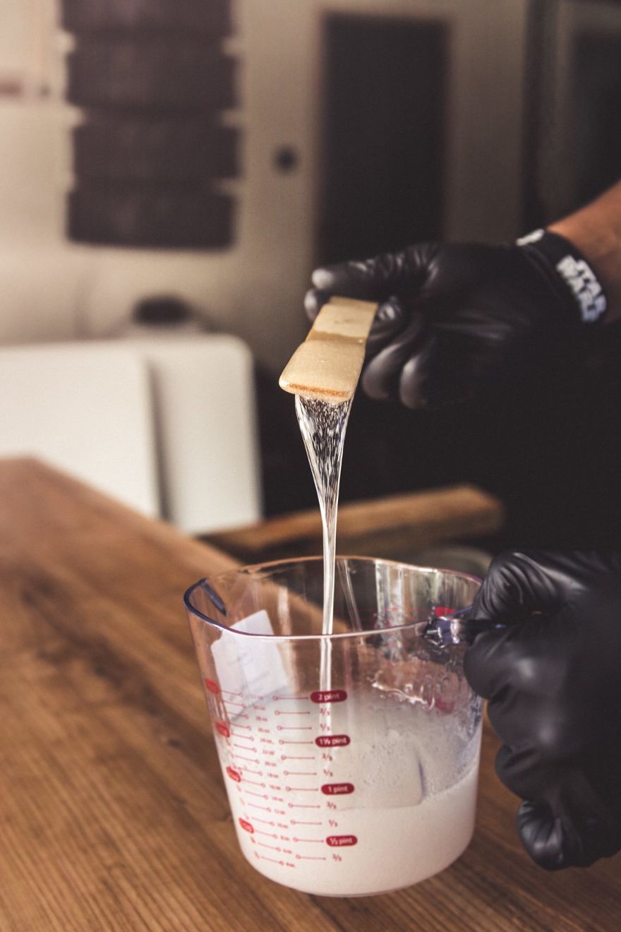 I Turned A 1907 Upright Piano Into A Luxurious Desk I Turned A 1907 Upright Piano Into A Luxurious Desk