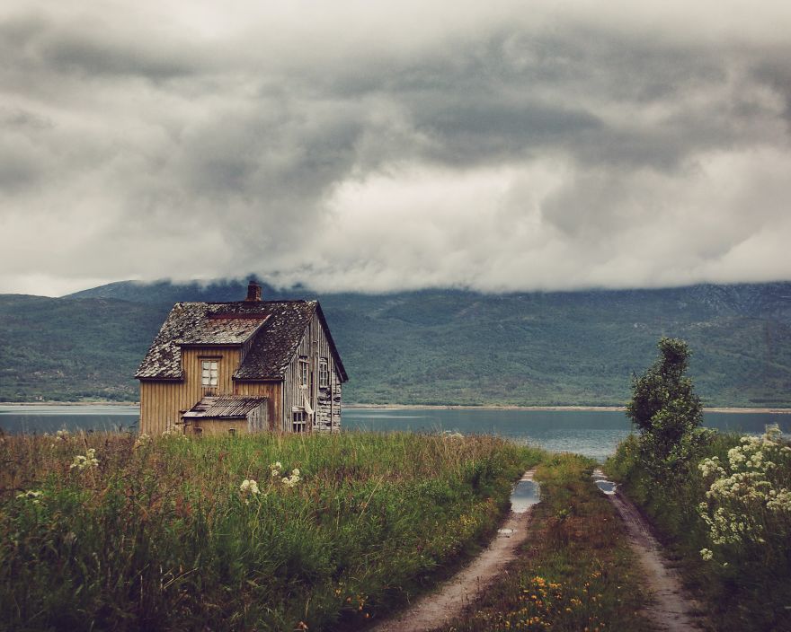 I Documented The Abandoned Houses Above The Arctic Circle