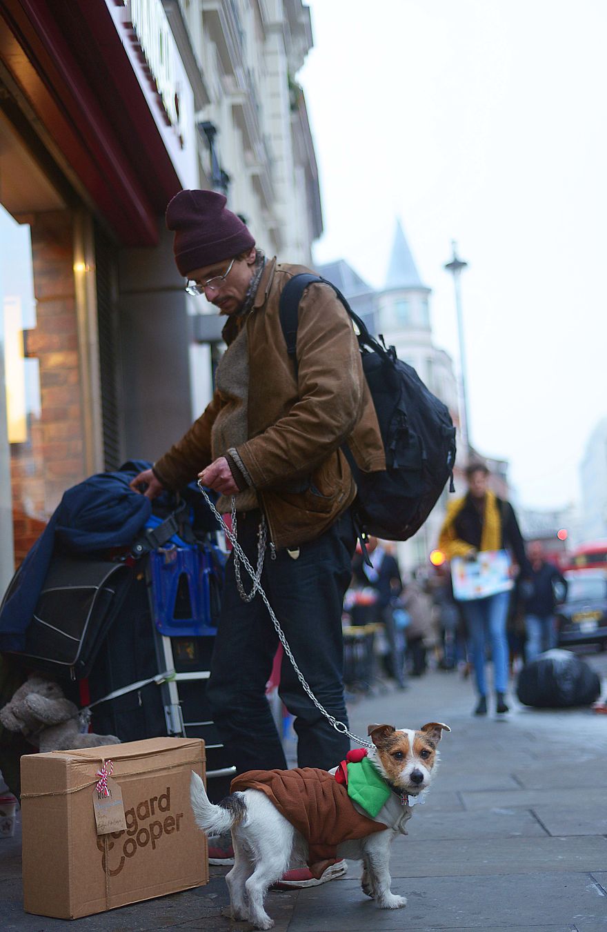 We Captured The Bond Between Homeless People And Their Dogs We Captured The Bond Between Homeless People And Their Dogs