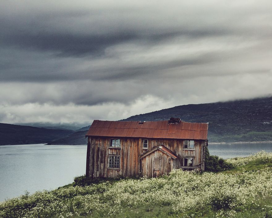 I Documented The Abandoned Houses Above The Arctic Circle