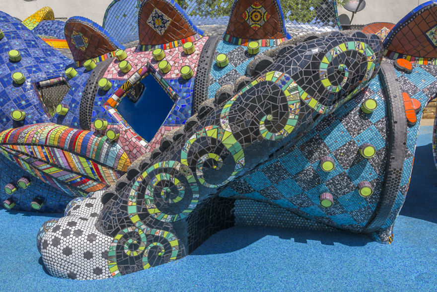 It Took Me 4 Years To Create One-Of-A-Kind Mosaic Play Structure For Underserved Children It Took Me 4 Years To Create One-Of-A-Kind Mosaic Play Structure For Underserved Children