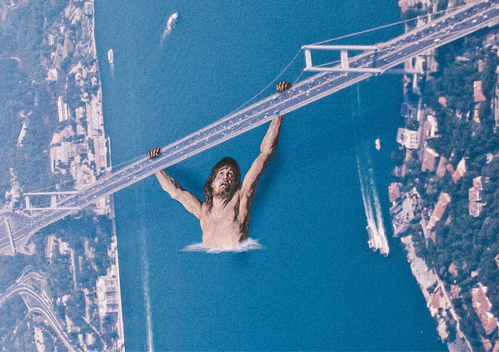 I Make Classical Paintings Travel Through City