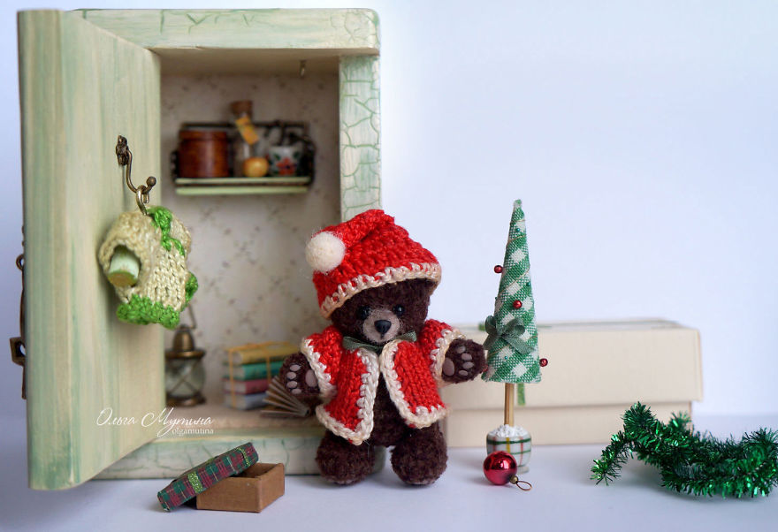 A Miniature World Of Olga Mutina: Feel Like A True Gulliver