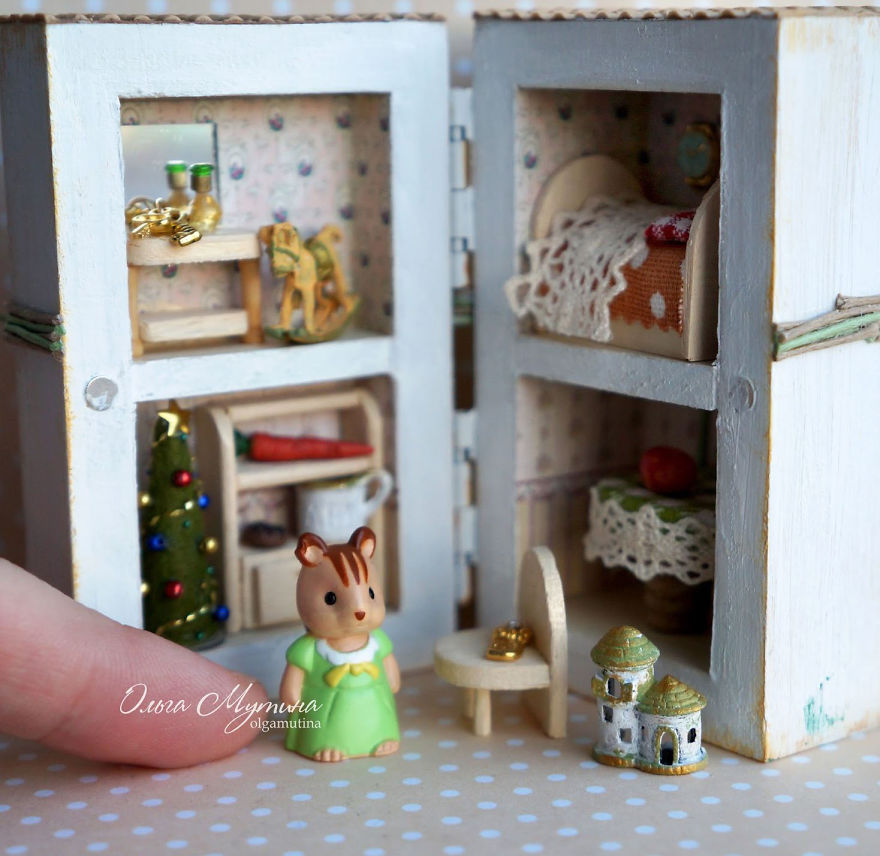 A Miniature World Of Olga Mutina: Feel Like A True Gulliver