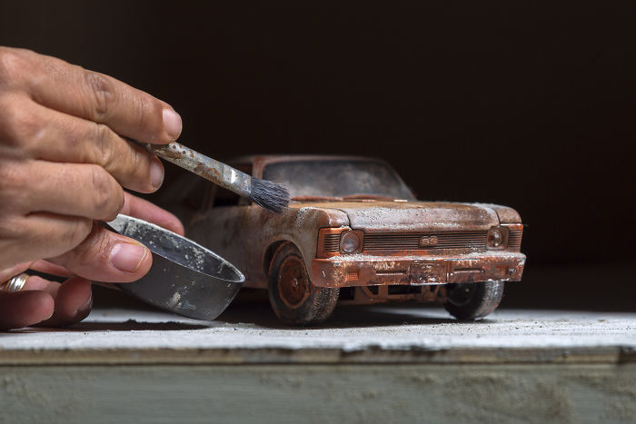 I Make Small Things Look Big!