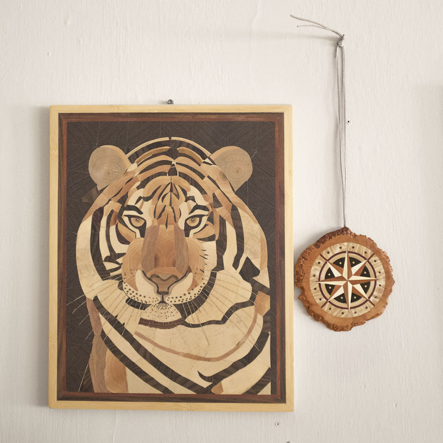 My Grandfather Spent 100+ Hours To Craft This Amazing Wood Art My Grandfather Spent 100+ Hours To Craft This Amazing Wood Art