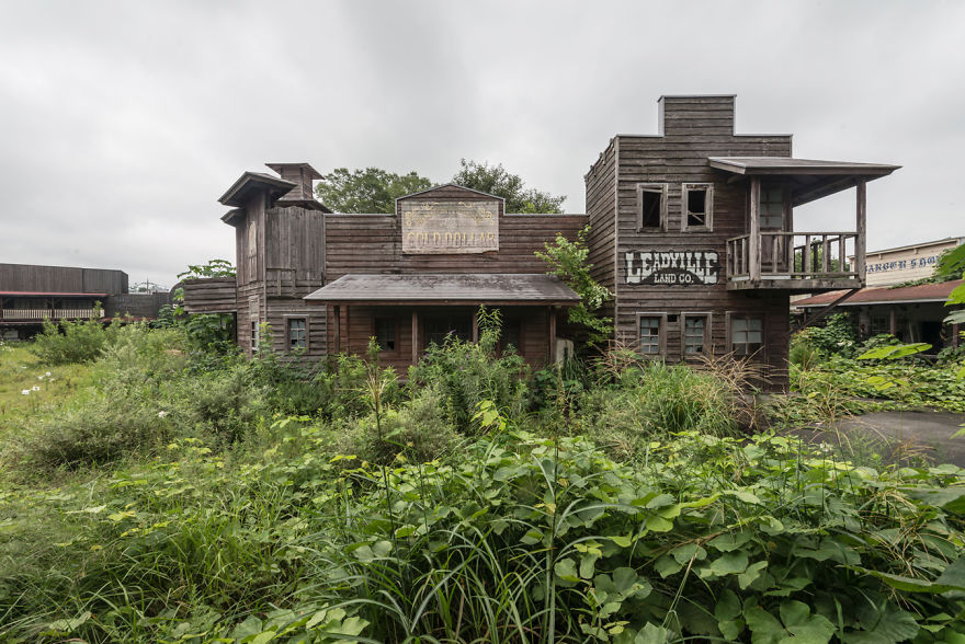 I Went To The Abandoned Theme Park In Japan, The Western Village I Went To The Abandoned Theme Park In Japan, The Western Village