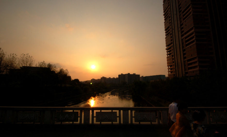 The Meta-Anti-Propaganda In Photos I Took On My Trip To North Korea