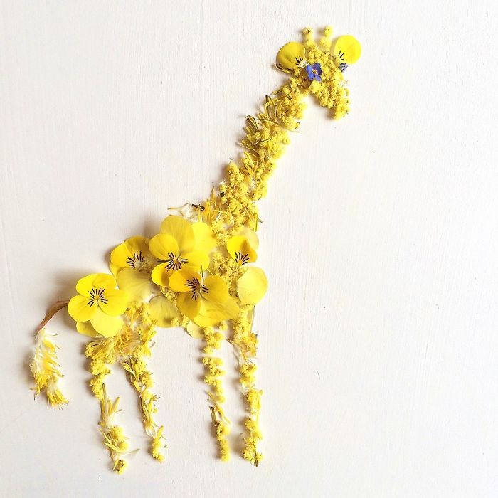 @floraforager Turns Nature Into Art