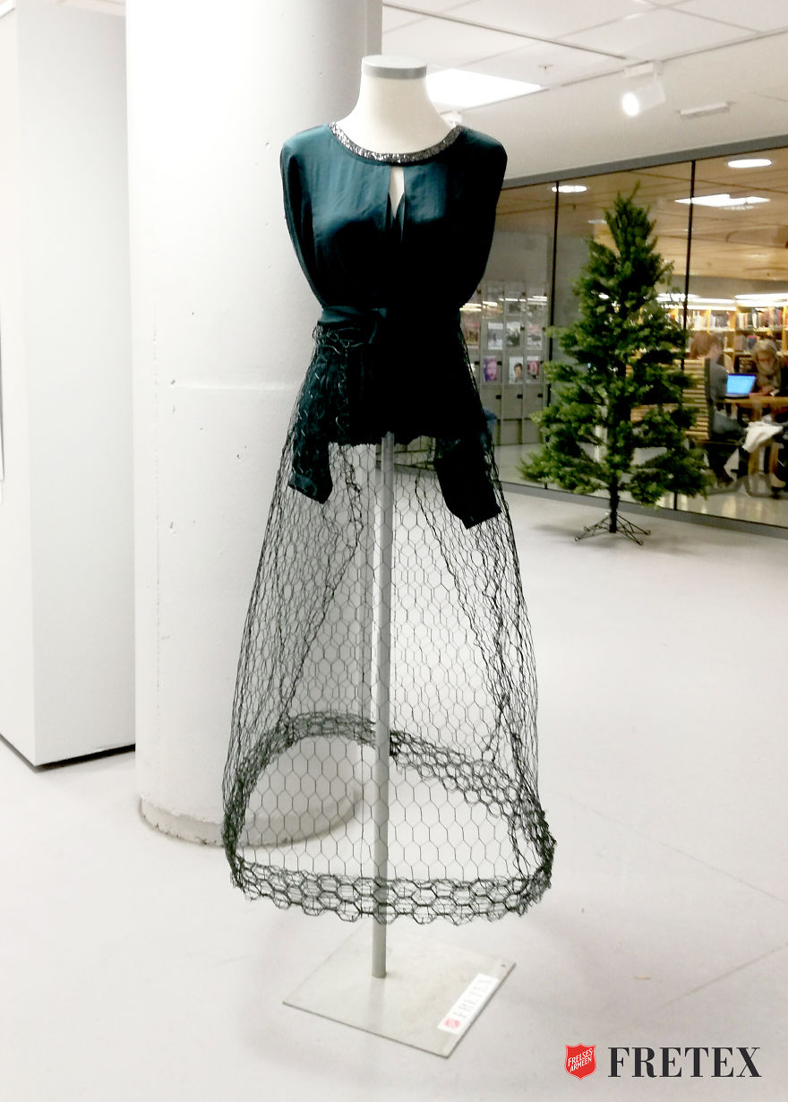 We Gave An Old Christmas Tree A New And Fashionable Life We Gave An Old Christmas Tree A New And Fashionable Life