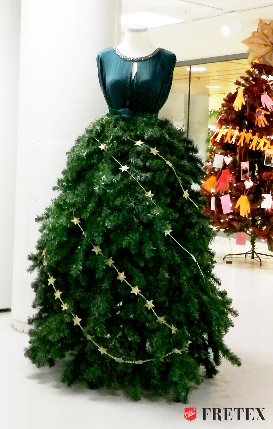We Gave An Old Christmas Tree A New And Fashionable Life
