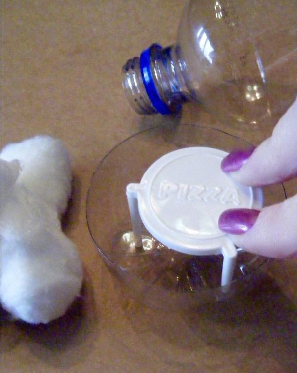 From The Recycle Bin To The Christmas Tree...