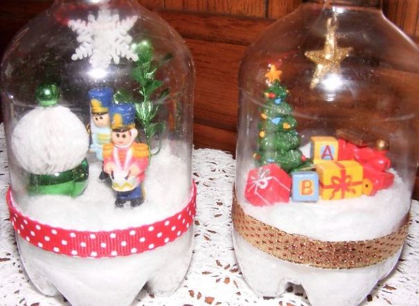 From The Recycle Bin To The Christmas Tree...