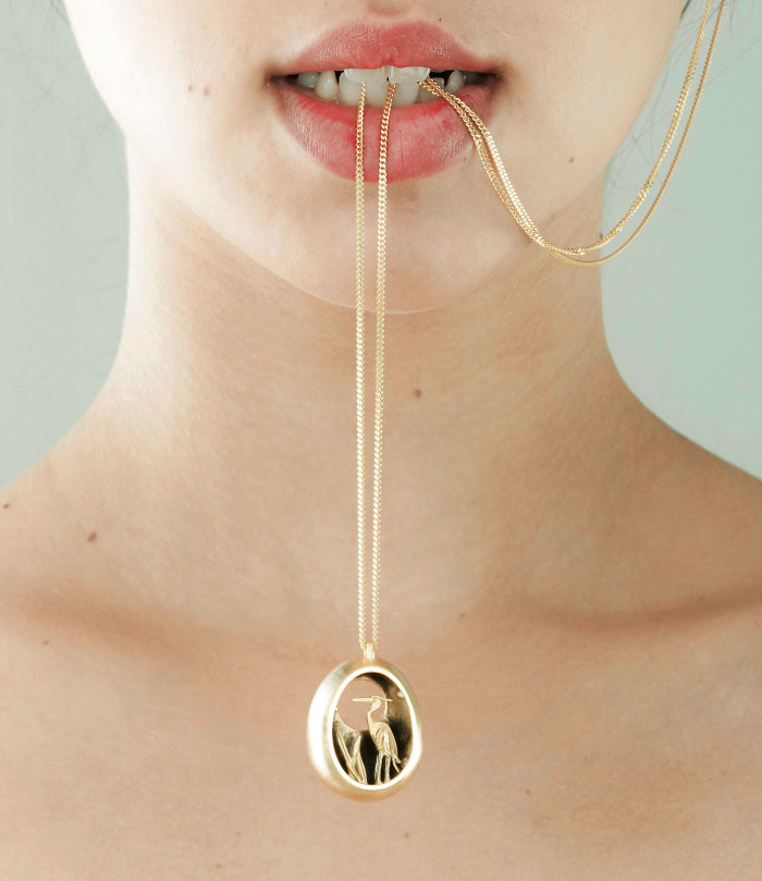 I Create Magical Worlds That You Can Carry On Your Neck