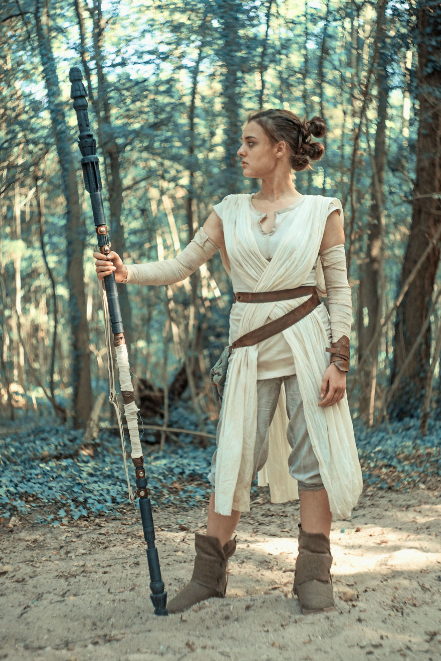 I Made A Jedi Levitation Photoshoot And Here Is How I Made It Possible