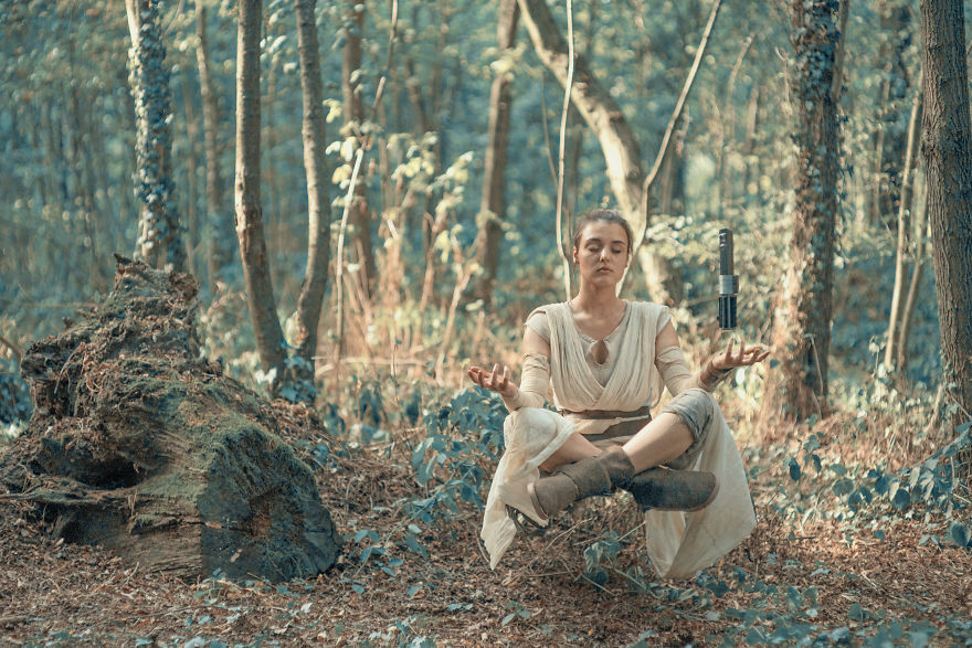 I Made A Jedi Levitation Photoshoot And Here Is How I Made It Possible