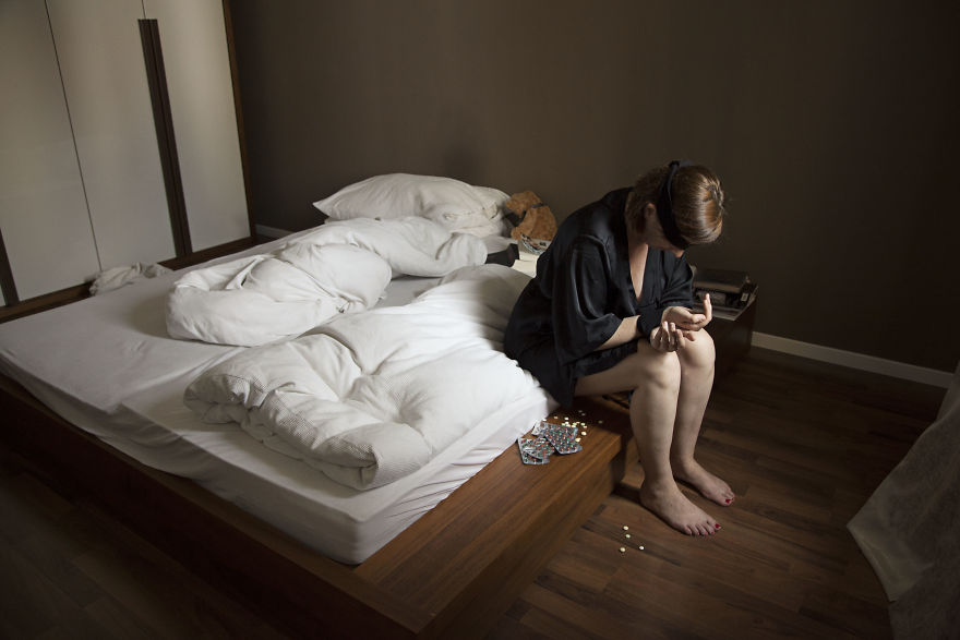 Photographer Portrays Problems And Dependences Of Our Modern Society