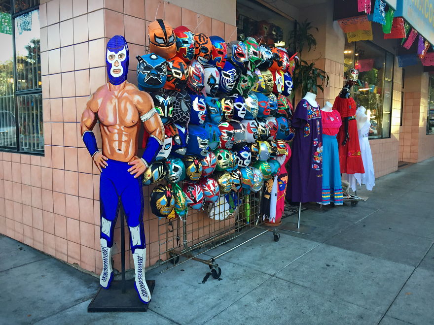 18 Weird Souvenirs I Found While Traveling Around The World That Are Not Suitable For Christmas / Hanukkah