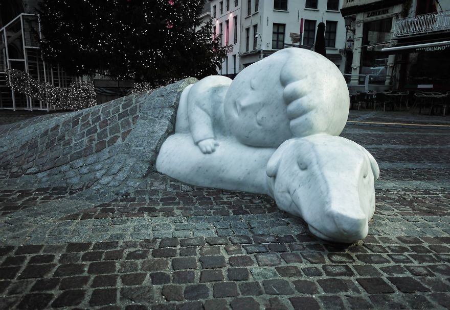 We Created A Statue To Honor Friendship Between People And Animals.