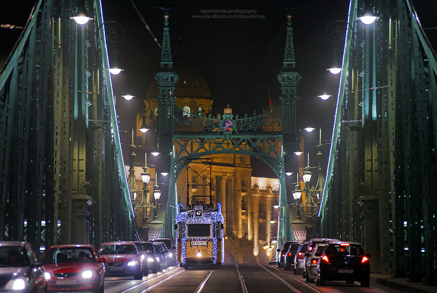 I Photographed The Magical Atmosphere Of Christmas In Budapest
