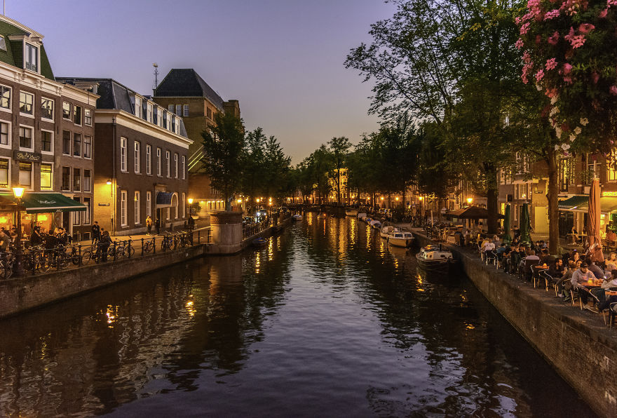 Losing Euros, Gaining Pounds Losing Euros, Gaining Pounds