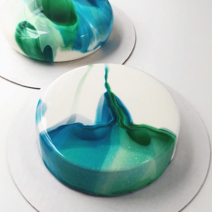 Mirror Cakes