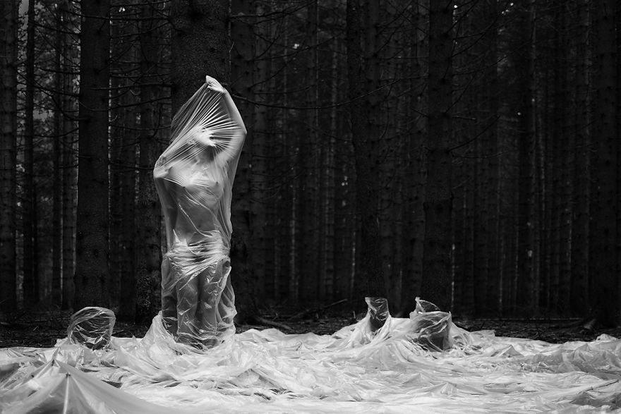 I Cope With Anxiety And Depression Through Self-Portrait Photography I Cope With Anxiety And Depression Through Self-Portrait Photography