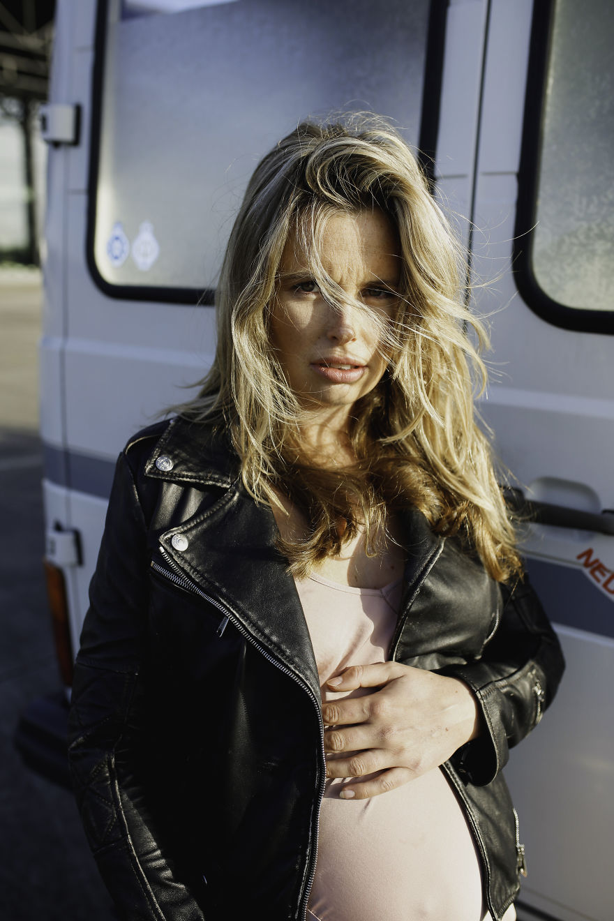 After Giving Birth To A Stillborn Baby In January, This Woman Never Expected The Year Would End Like This After Giving Birth To A Stillborn Baby In January, This Woman Never Expected The Year Would End Like This