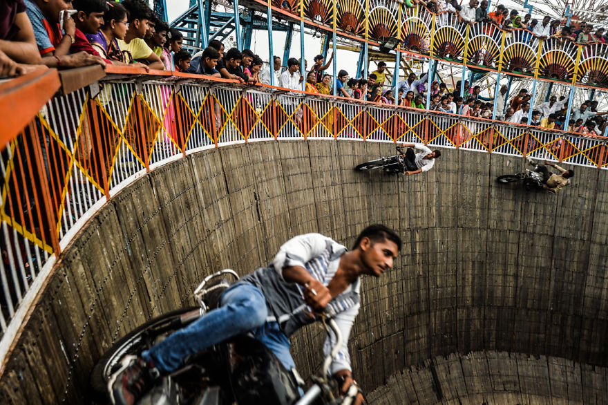I Documented Daredevil Stuntmen & Their Lives At "Well Of Death"