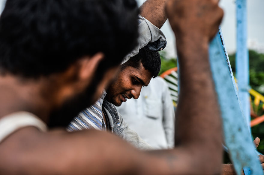 I Documented Daredevil Stuntmen & Their Lives At "Well Of Death"