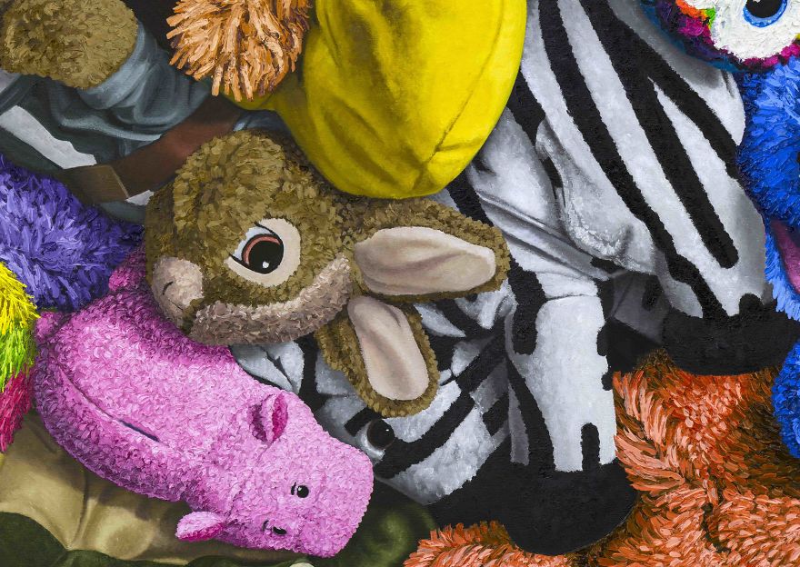 I Quit My Job To Paint Stuffed Animals That Bring Back Childhood Joy