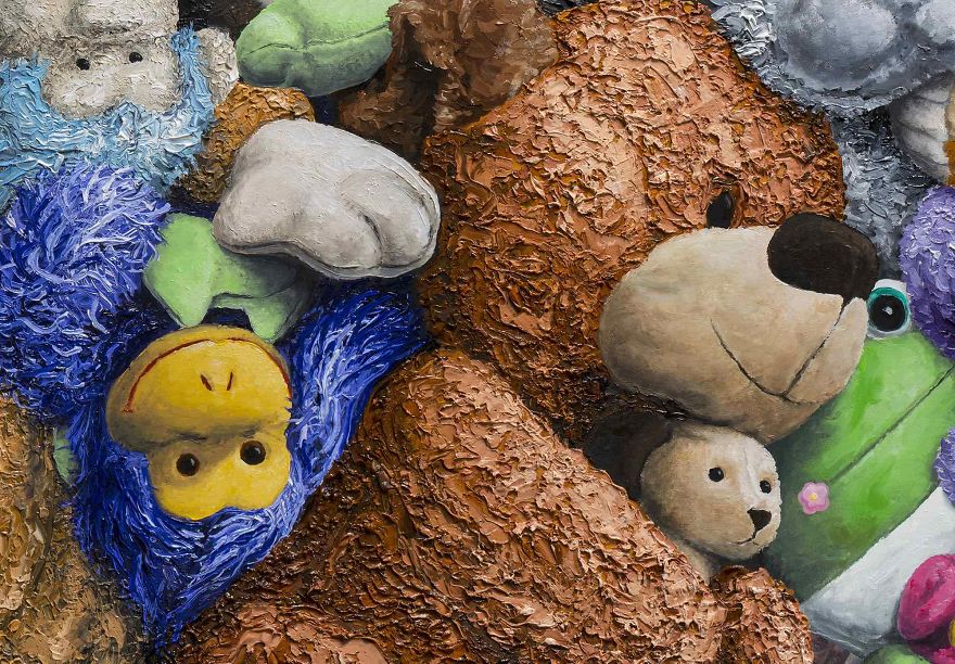 I Quit My Job To Paint Stuffed Animals That Bring Back Childhood Joy