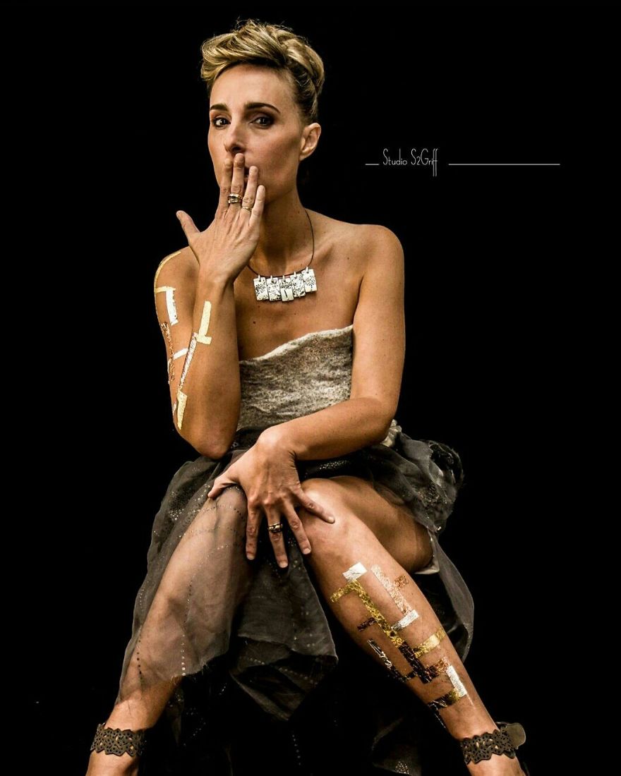 The Story About Gold And Glass