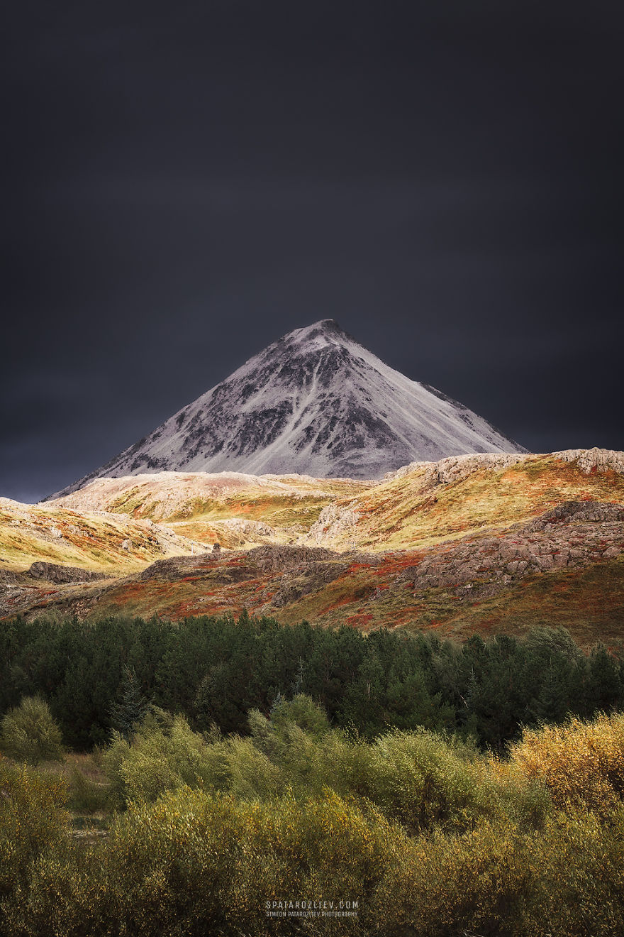 My Two-Month Journey In Iceland, Hitchhiking, Camping And Photographing The Most Serene Landscapes I've Ever Seen