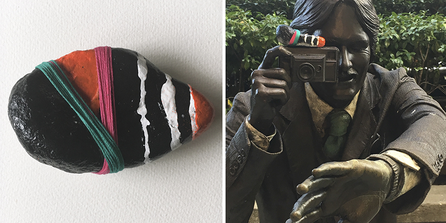 Left At "Smile" Statue In San Francisco, California