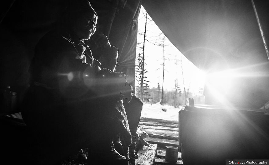 I Documented Mongolia's Mystical Tsaatan Reindeer People I Documented Mongolia's Mystical Tsaatan Reindeer People