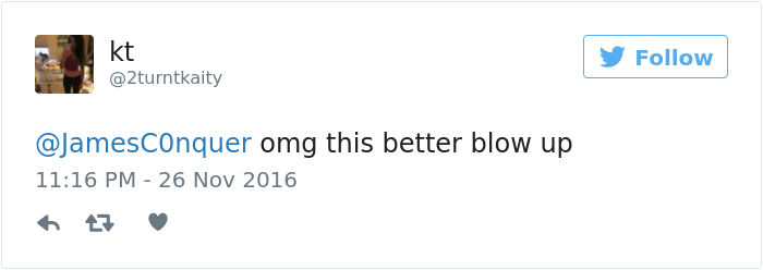 cats-kissing-in-love-louie-luna-01 cats-kissing-in-love-louie-luna-01